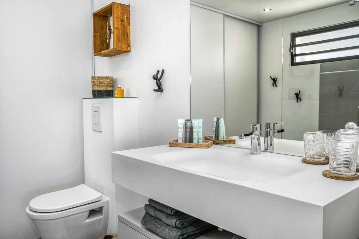 A louer villa vue mer Mont Vernont Saint Martin_ Salle d'eau - 22